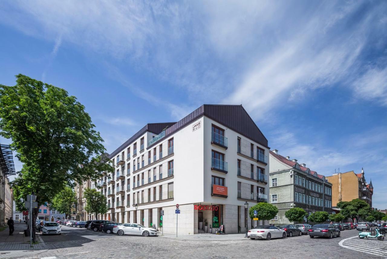 Unic Apartments Dominikanska Poznań Buitenkant foto