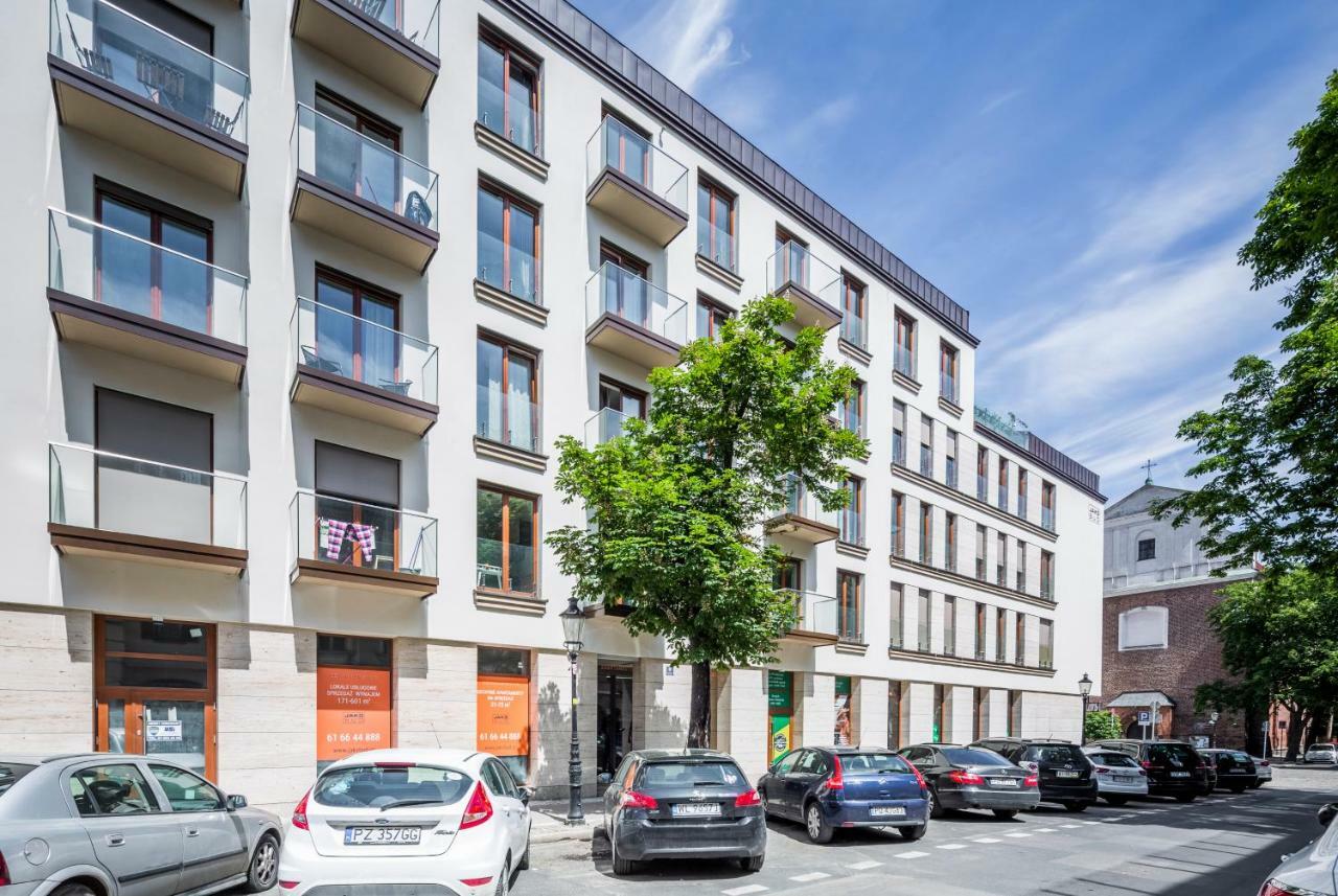 Unic Apartments Dominikanska Poznań Buitenkant foto